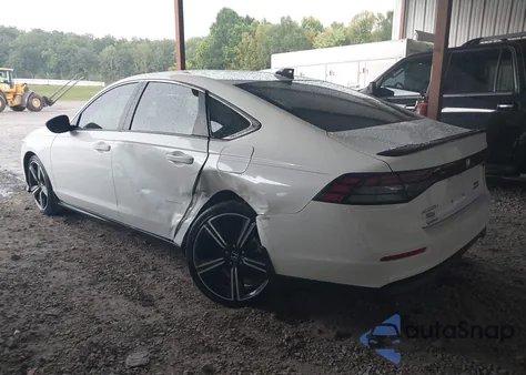 2023 Honda Accord Hybrid Sport z USA, uszkodzony, nr VIN 1HGCY2F53PA065001